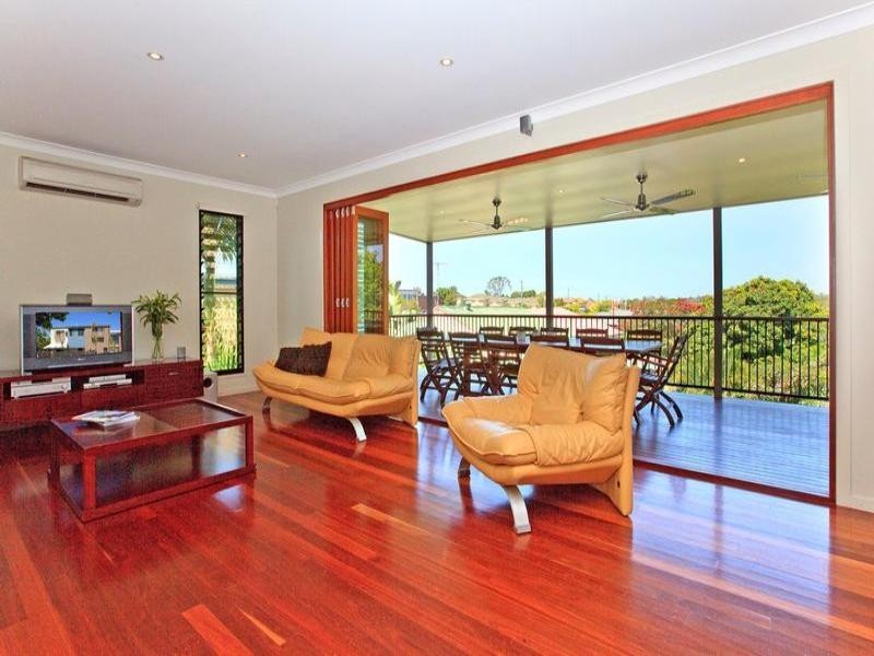 20 Jones Road, Carina Heights QLD 4152