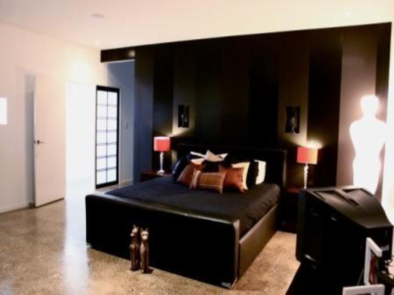 65 Miles Street, Hawthorne QLD 4171