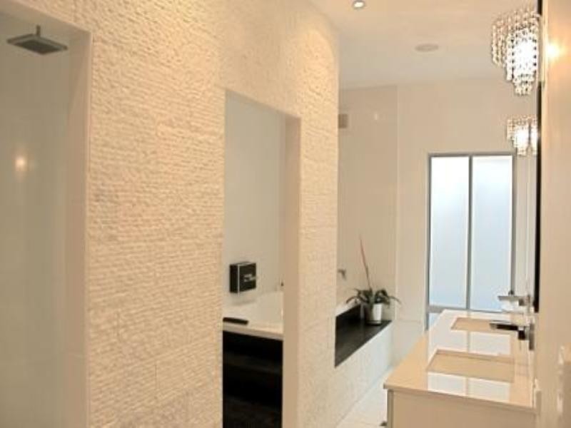 65 Miles Street, Hawthorne QLD 4171