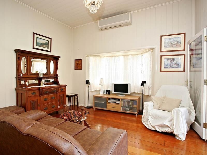 55 Carville Street, Annerley QLD 4103