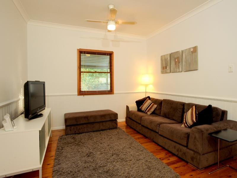 16 Ramsay Lane, Morningside QLD 4170