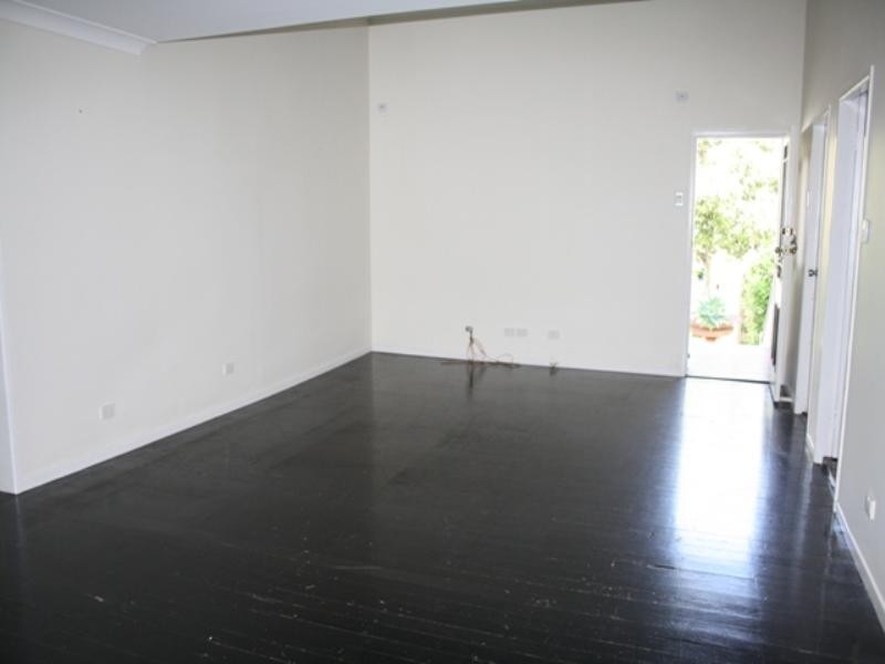 Holland Park QLD 4121