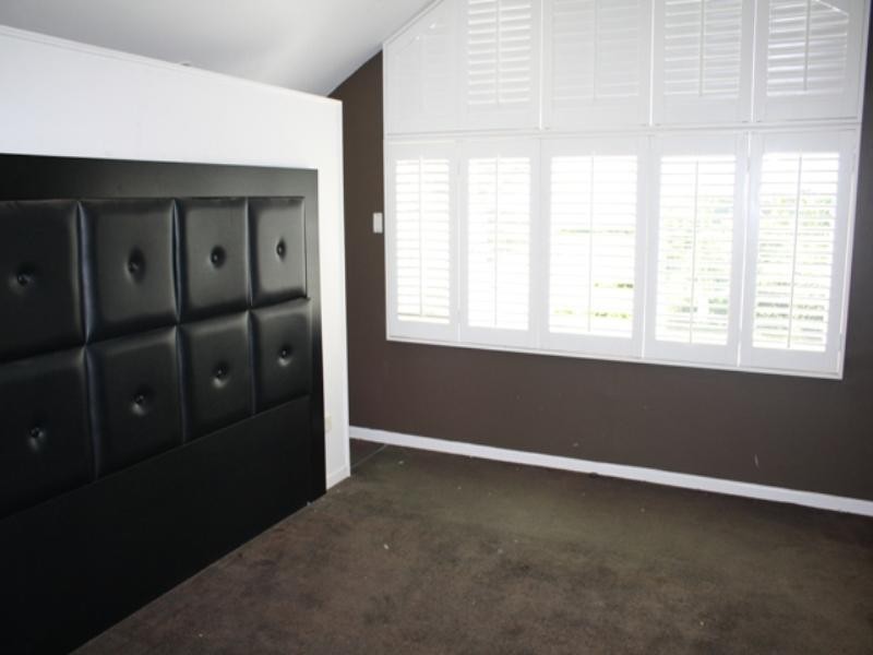 Holland Park QLD 4121