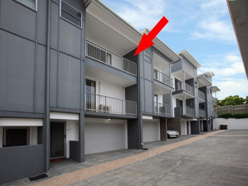 8/23 Burrai Street, Morningside QLD 4170