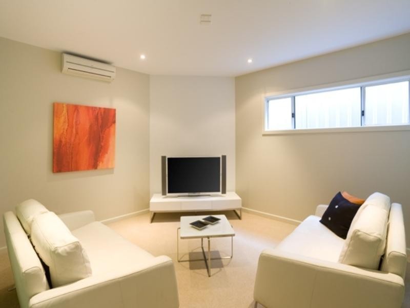 561 Royal Esplanade, Manly QLD 4179