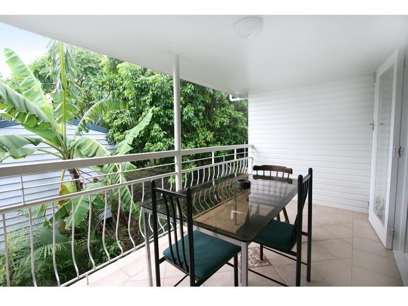 10 Hurd Terrace, Morningside QLD 4170