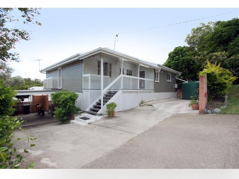 10 Hurd Terrace, Morningside QLD 4170