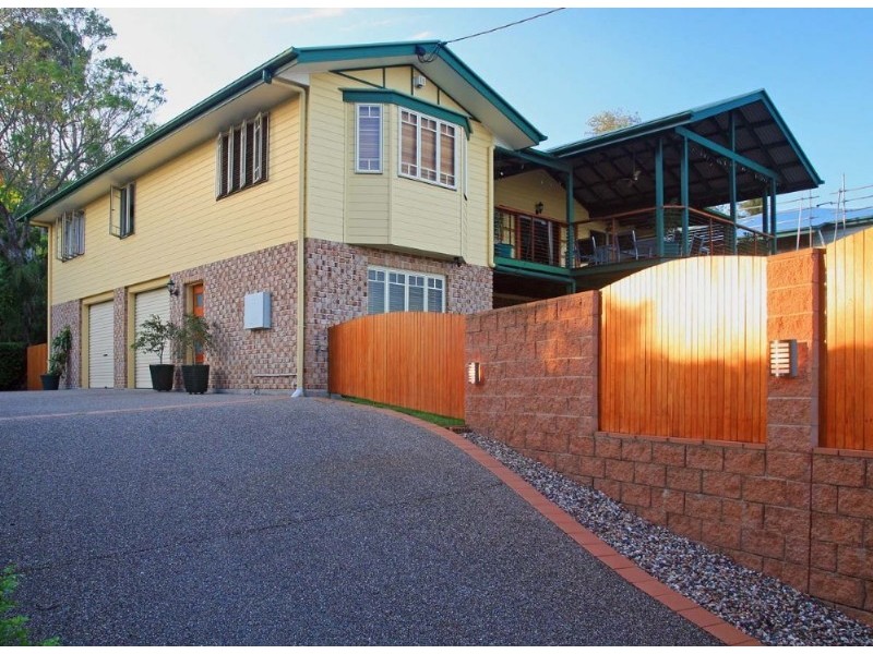 62 Apollo Road, Bulimba QLD 4171