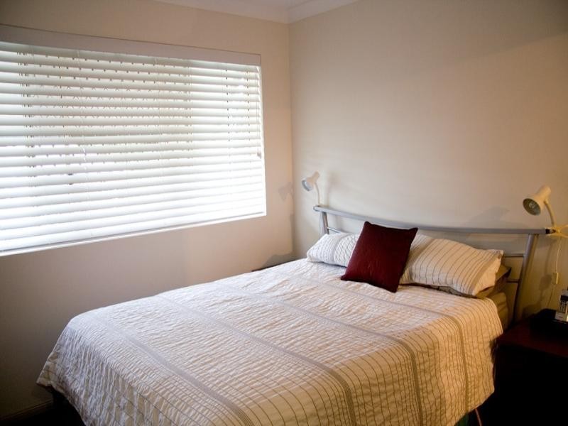 2/49 Stafford Street, East Brisbane QLD 4169