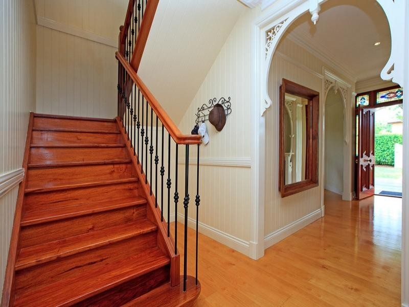 85 Gordon Street, Hawthorne QLD 4171