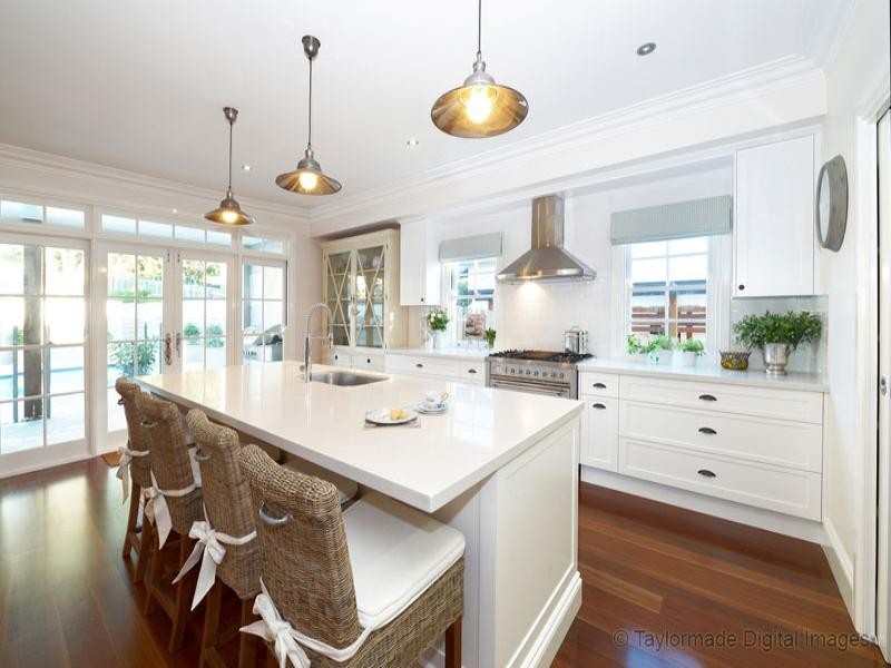 29 Judge Street, Norman Park QLD 4170