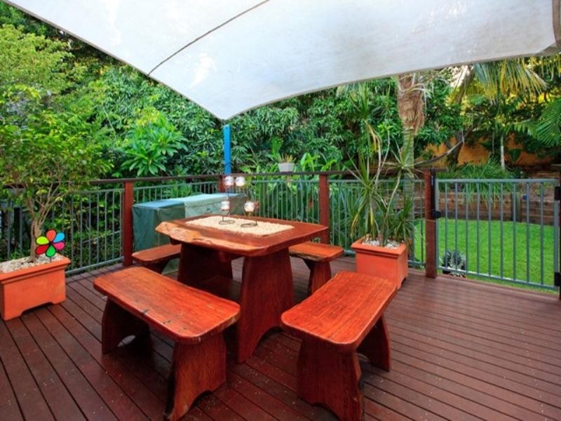 66 Riding Road, Hawthorne QLD 4171