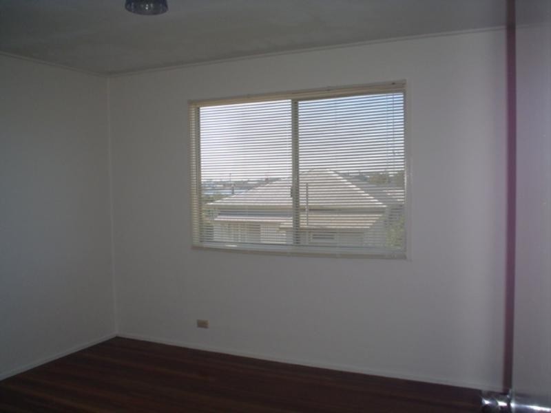 18 Karthina Street, Bulimba QLD 4171