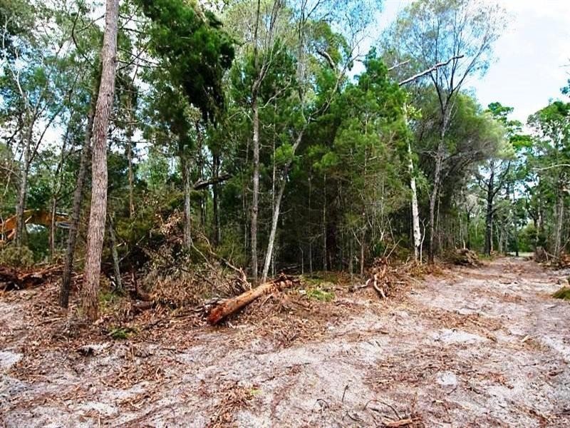 76-78 White Patch Esplanade, White Patch QLD 4507