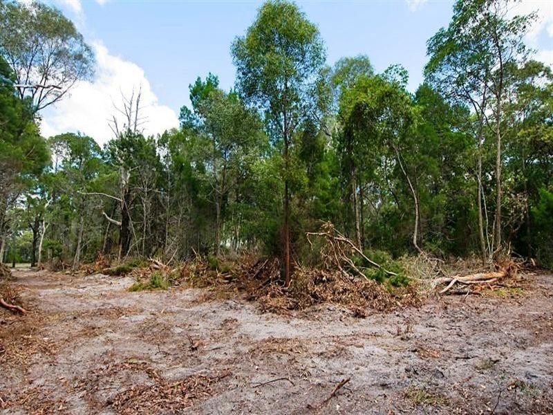 76-78 White Patch Esplanade, White Patch QLD 4507