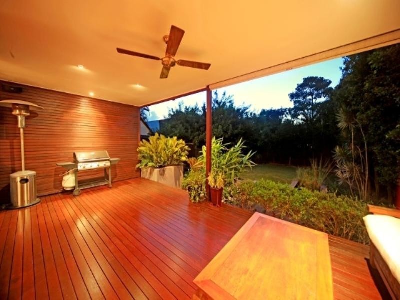 10 Bilyana Street, Balmoral QLD 4171