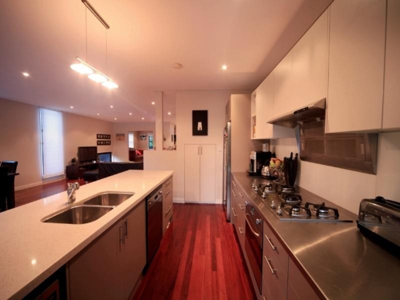 10 Bilyana Street, Balmoral QLD 4171