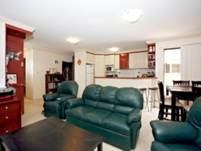 10/190 Wellington Road, East Brisbane QLD 4169