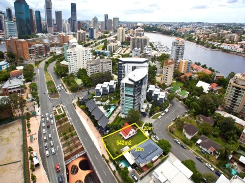 127 Lambert Street, Kangaroo Point QLD 4169