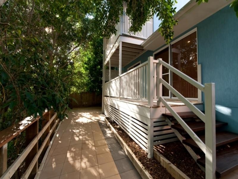 29 Oberon Street, Seven Hills QLD 4170