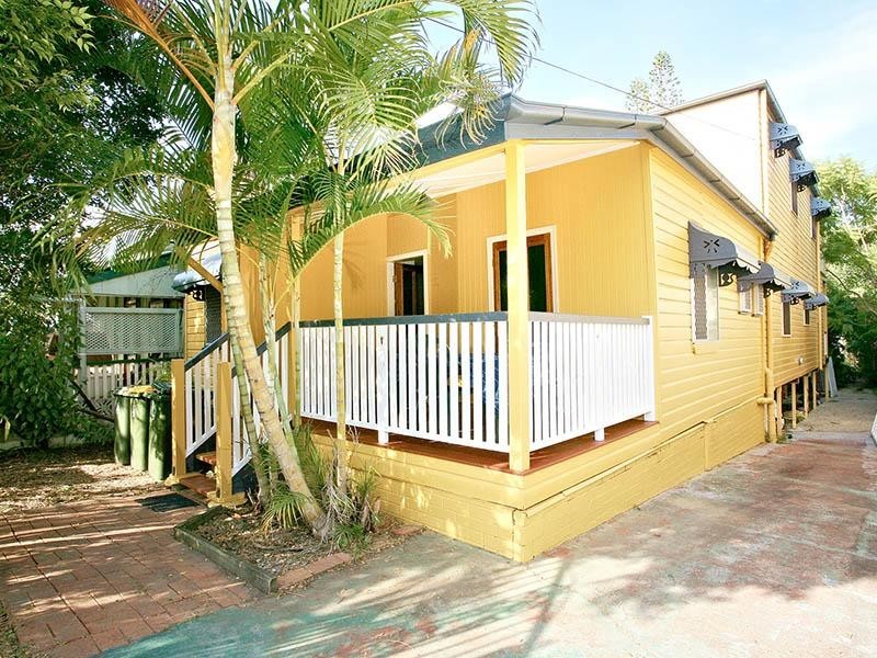 11 Burlington Street, East Brisbane QLD 4169