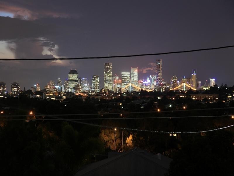 21 Ryan Avenue, Balmoral QLD 4171