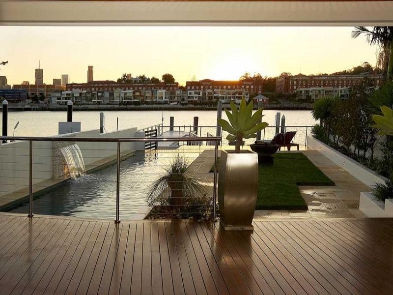 36 Gordon Street, Hawthorne QLD 4171