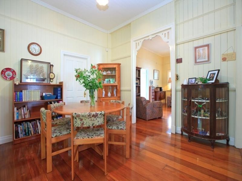 72 Brentnall Street, Norman Park QLD 4170