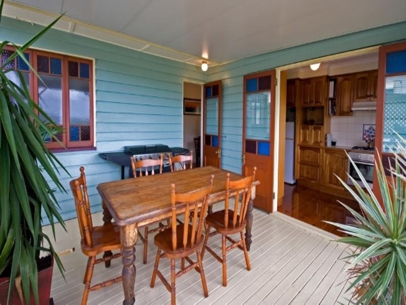 45 Pine Street, Bulimba QLD 4171