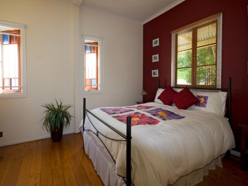 45 Pine Street, Bulimba QLD 4171