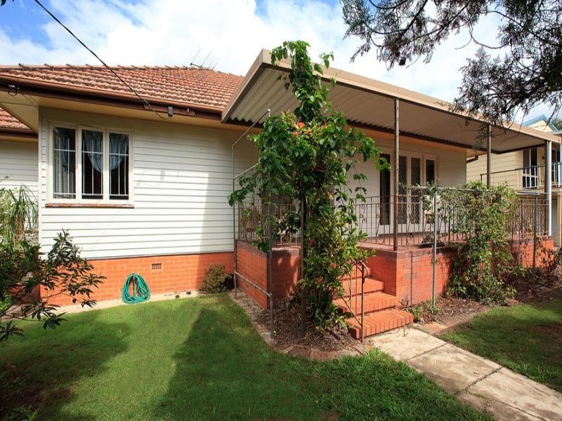 16 Jersey Street, Morningside QLD 4170