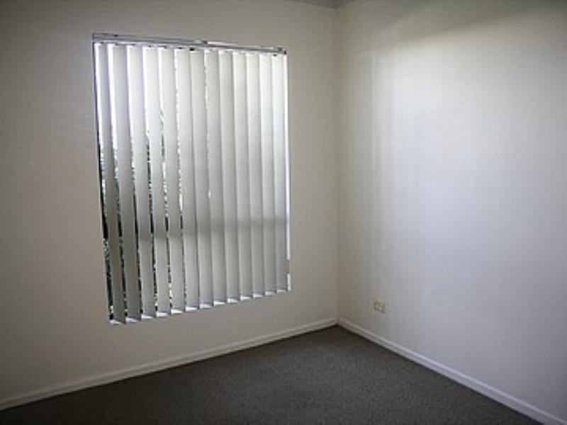 28/70 Norman Crescent, Norman Park QLD 4170