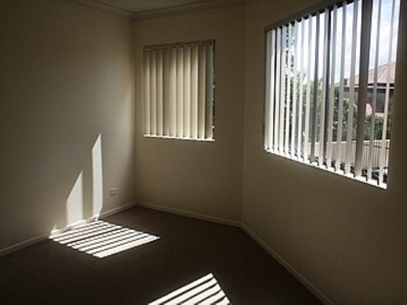 28/70 Norman Crescent, Norman Park QLD 4170