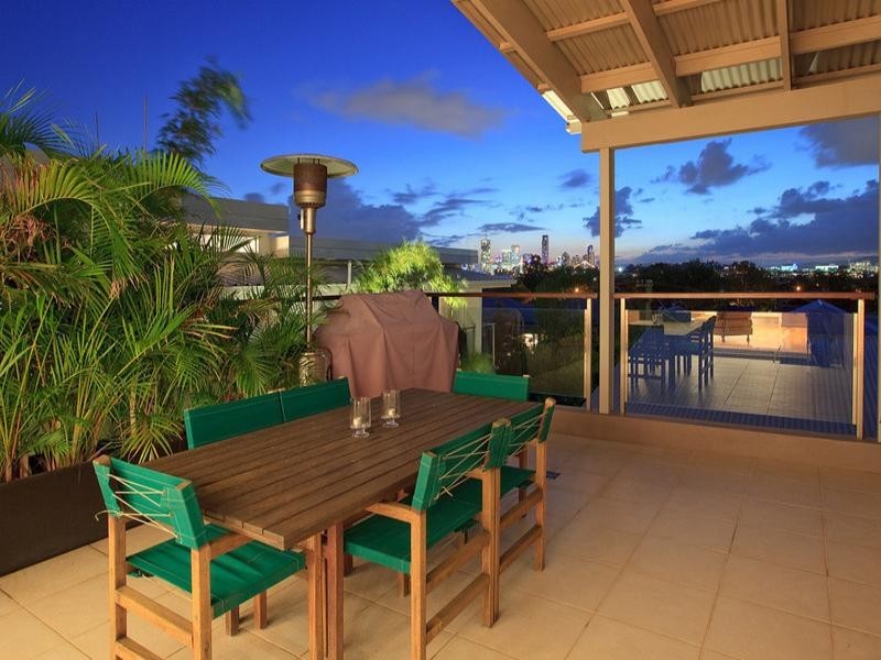 17 Wright Street, Balmoral QLD 4171