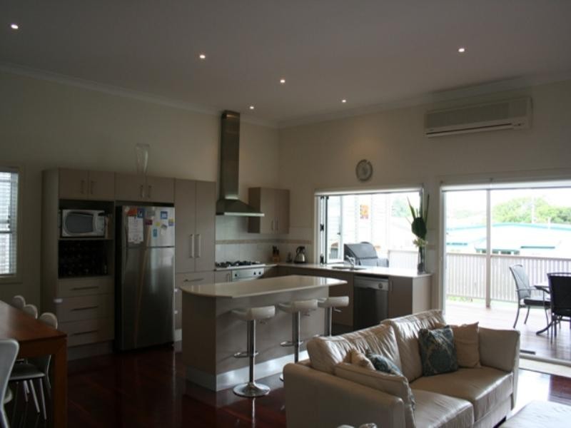 102 Belgrave Street, Balmoral QLD 4171