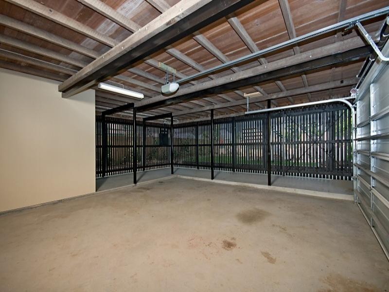 60 Burrai Street, Morningside QLD 4170