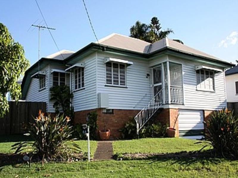 25 Bovelles Street, Camp Hill QLD 4152