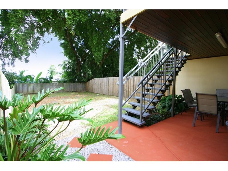 35 Kingsbury Street, Norman Park QLD 4170