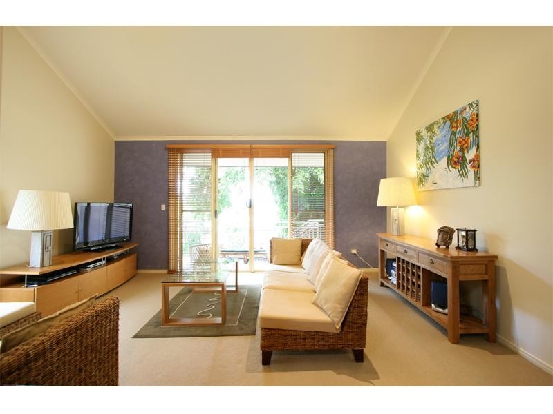 35 Kingsbury Street, Norman Park QLD 4170