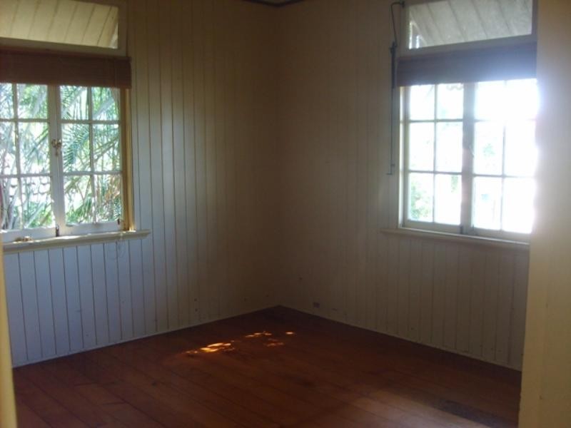 17 Eton Street, Bulimba QLD 4171