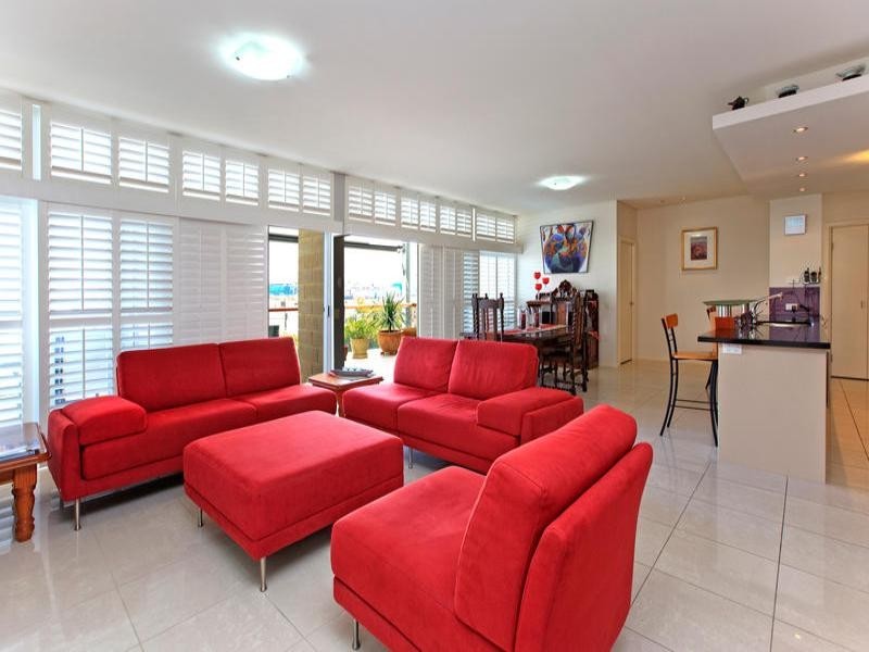 16/18 Addison Avenue, Bulimba QLD 4171