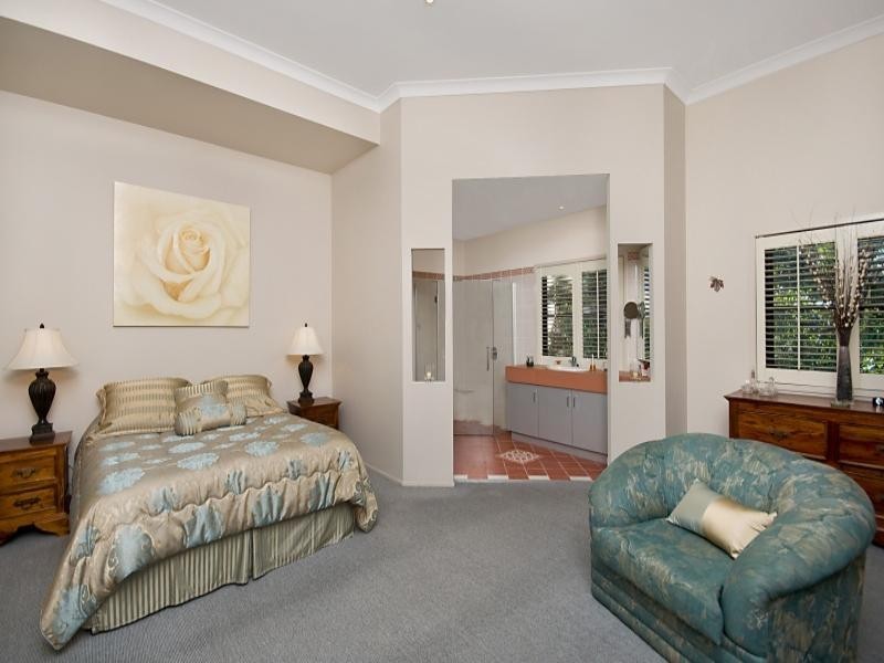 104 Fifth Avenue, Balmoral QLD 4171