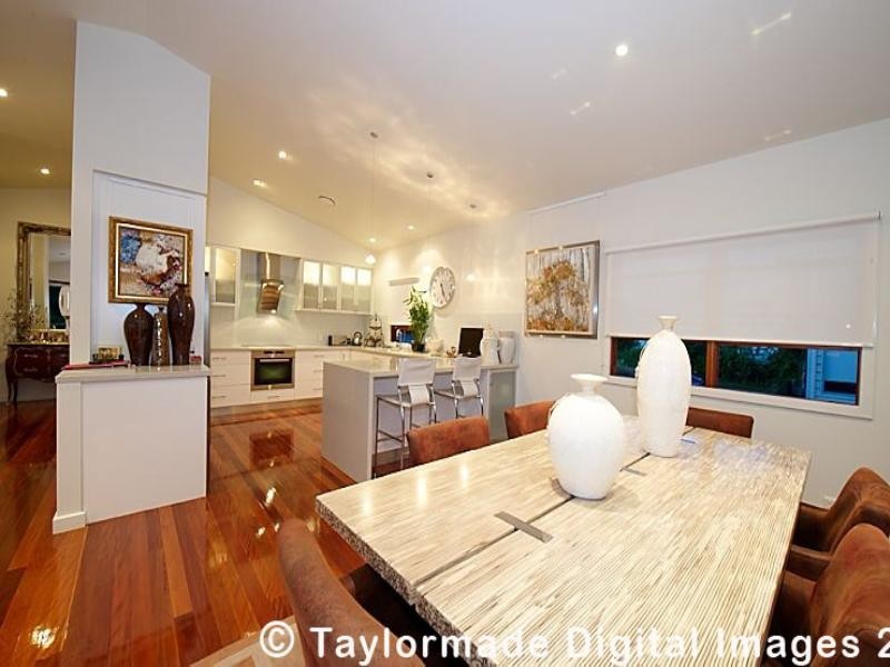 53 Brisbane Street, Bulimba QLD 4171