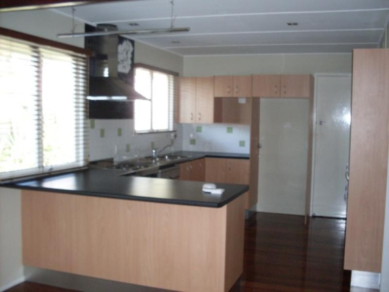 193 Lytton Road, Balmoral QLD 4171