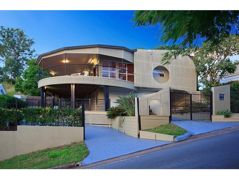 5 Wendell Street, Norman Park QLD 4170