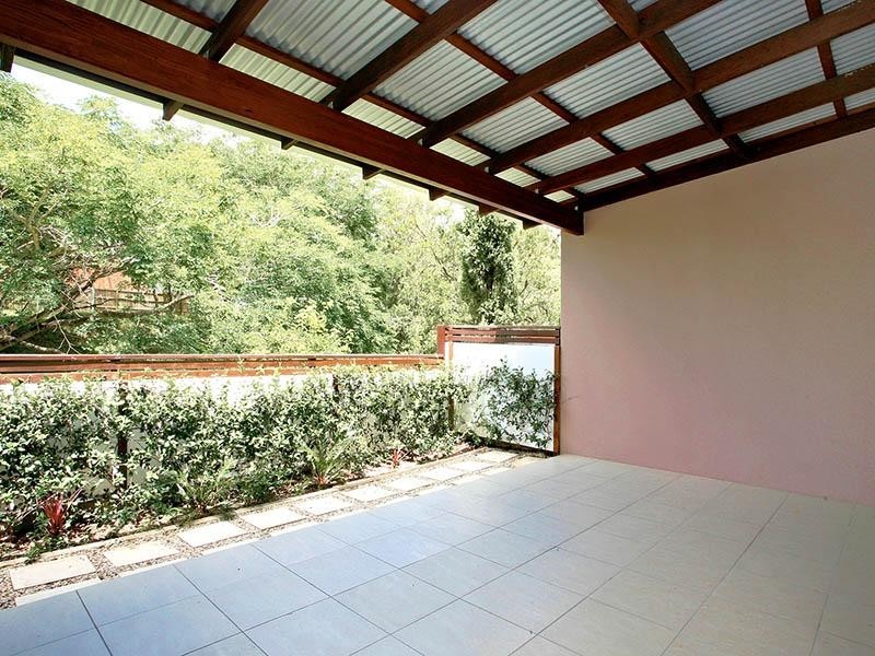 7/21 Thorpe Street, Balmoral QLD 4171