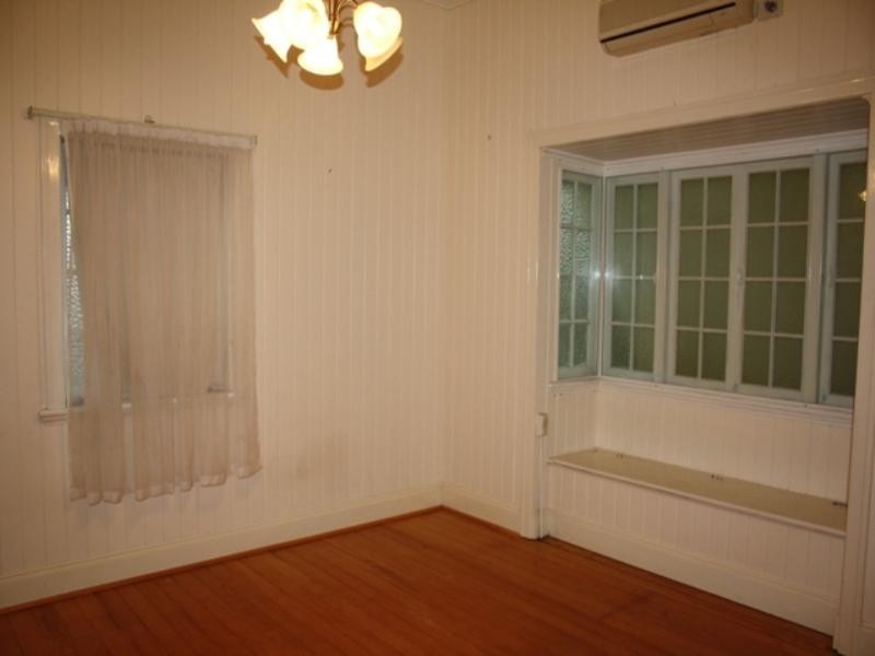 5 Bodalla Street, Norman Park QLD 4170