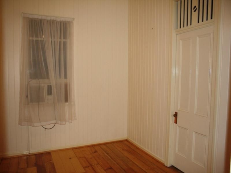 5 Bodalla Street, Norman Park QLD 4170