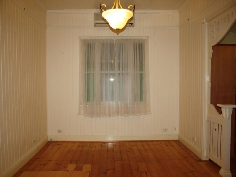 5 Bodalla Street, Norman Park QLD 4170