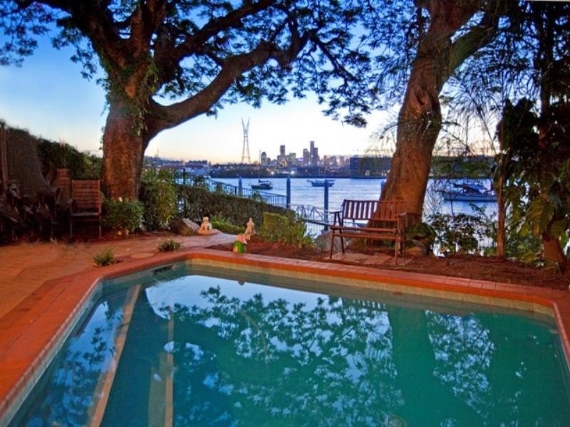 100 Quay Street, Bulimba QLD 4171